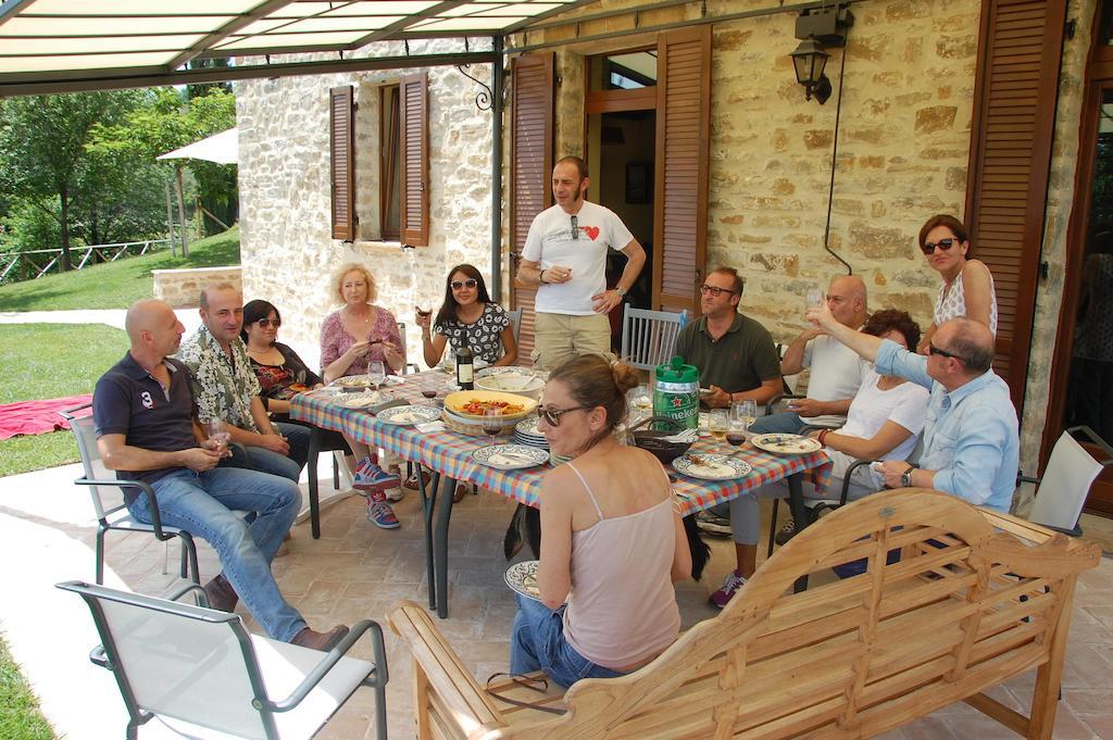 Agriturismo Paradiso 44 Assisi Bagian luar foto