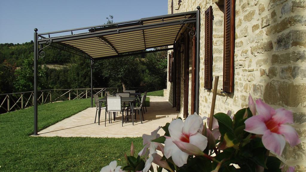 Agriturismo Paradiso 44 Assisi Bagian luar foto