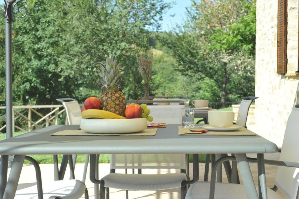 Agriturismo Paradiso 44 Assisi Bagian luar foto