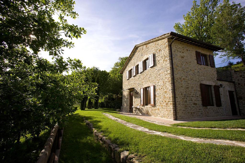 Agriturismo Paradiso 44 Assisi Bagian luar foto