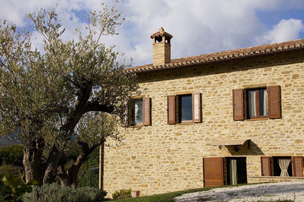 Agriturismo Paradiso 44 Assisi Bagian luar foto