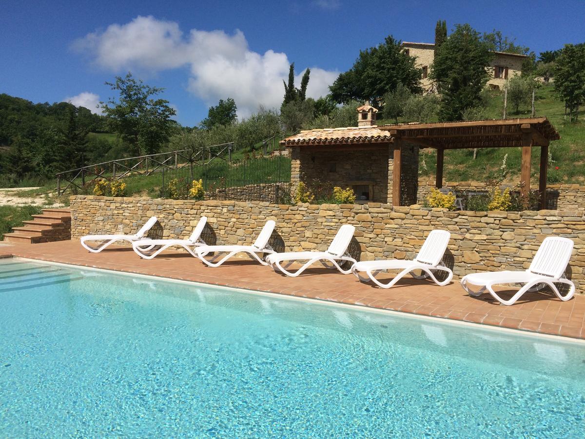 Agriturismo Paradiso 44 Assisi Bagian luar foto